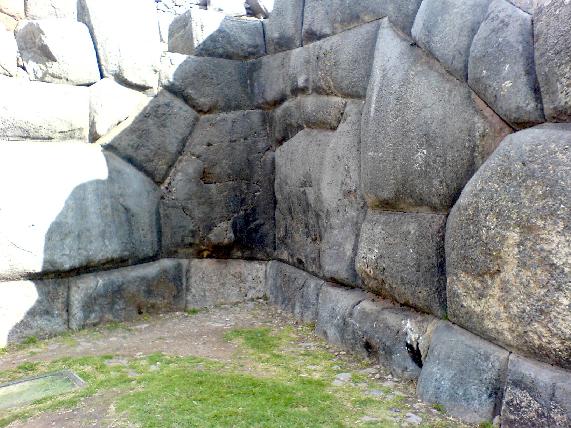 Sacsayhuaman